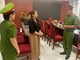 Khởi tố người phụ nữ lừa mua bán đất giải tỏa, chiếm đoạt 7,7 tỉ đồng