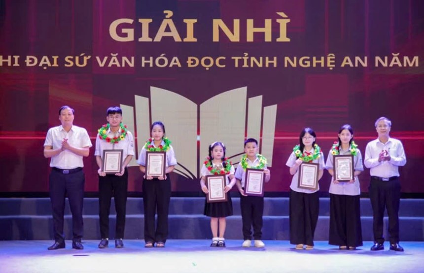 Gần 77.000 bài dự thi "tranh tài" Đại sứ Văn hóa đọc Nghệ An năm 2026 - ảnh 4